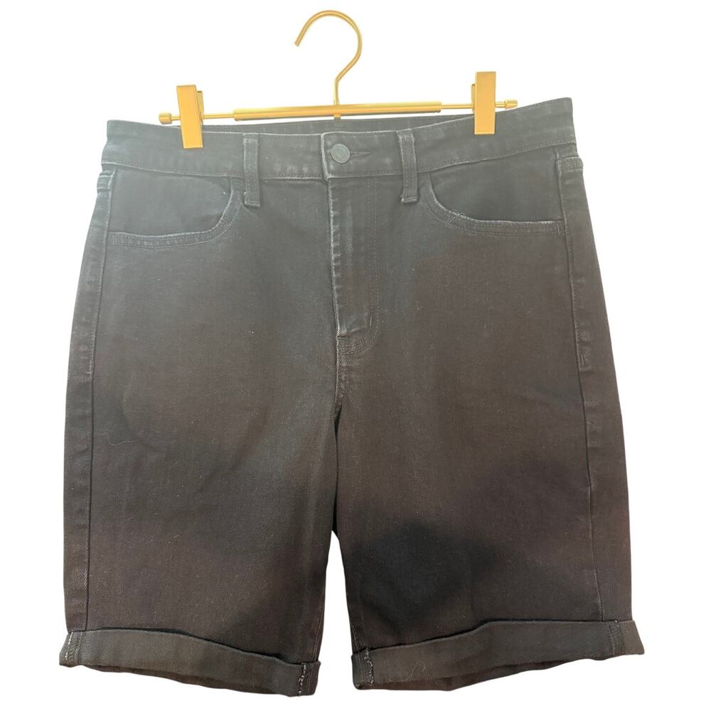 ✨ OLD NAVY Black High Waist WOW Bermuda Shorts 8 Stretch Cuffed EUC 🖤 - Picture 2 of 5